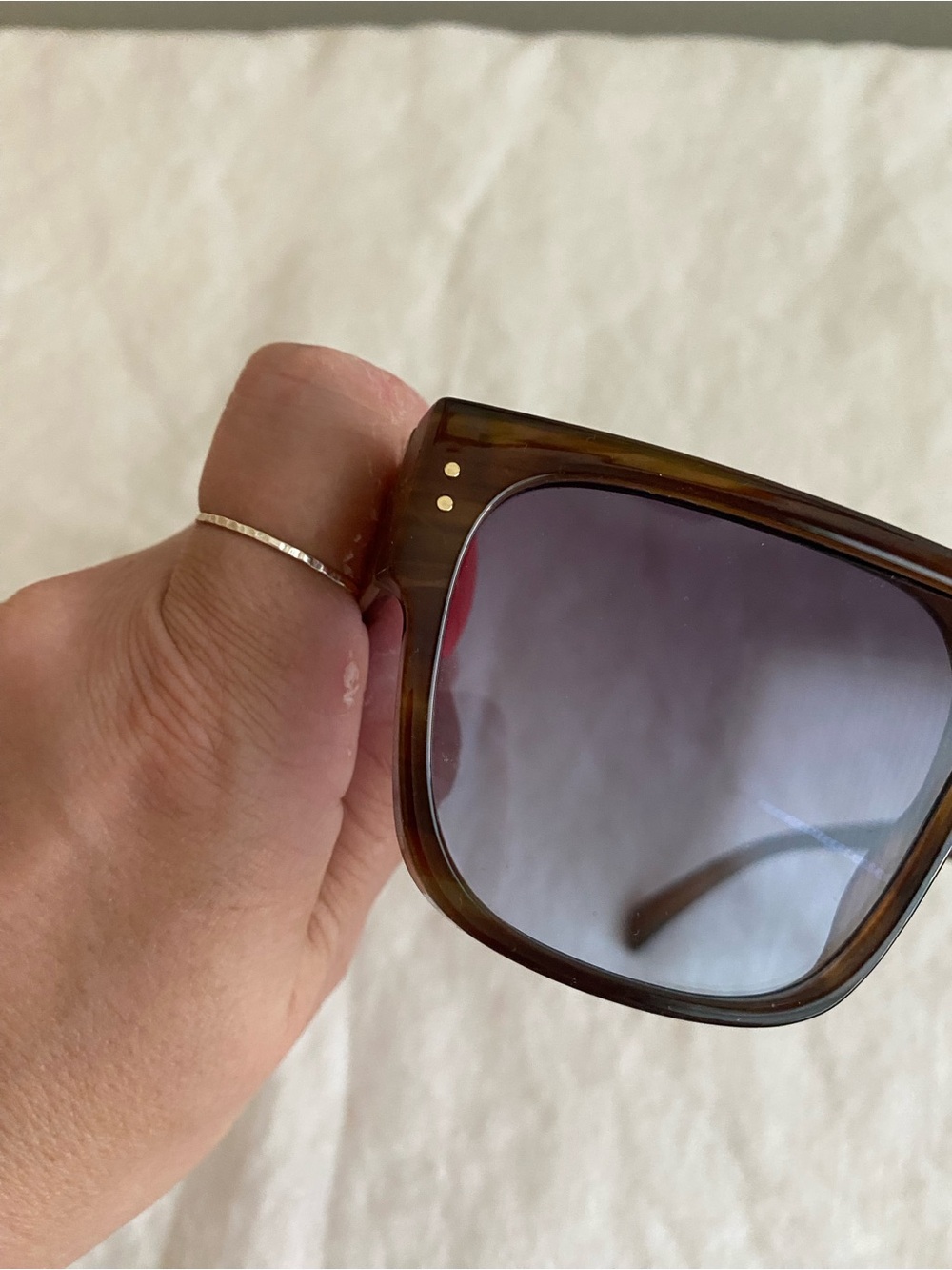 Anthropologie Brown Tortoiseshell Shield Sunglasses with Gradient Smoke Lenses - Picture 11 of 16